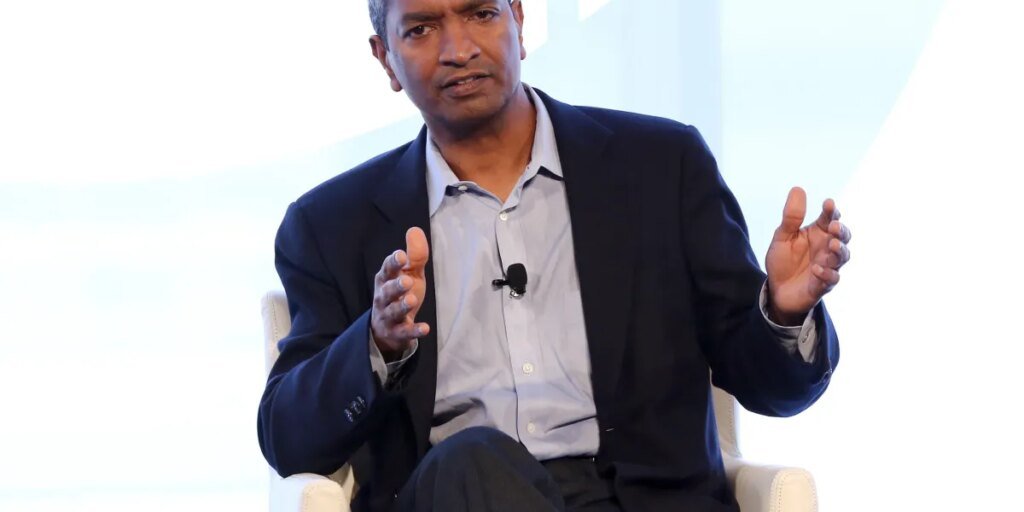 NASA advisor turned $65 billion founder says ex-Intel CEO Andy Grove helped him get out of a disaster