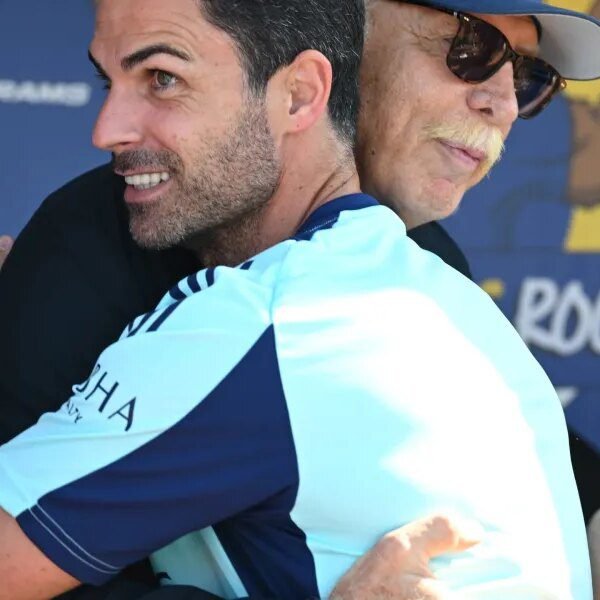 Why American billionaires are abandoning Wall Street for English soccer golf equipment