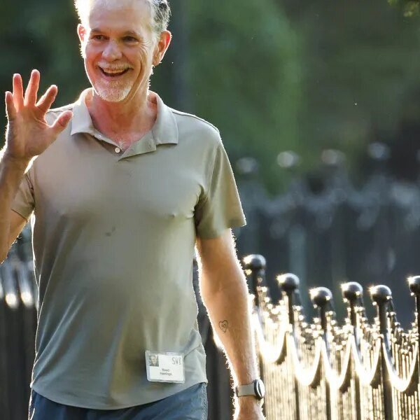 Reed Hastings’s exit from $455 billion Netflix ‘had nothing to do with’&hellip;