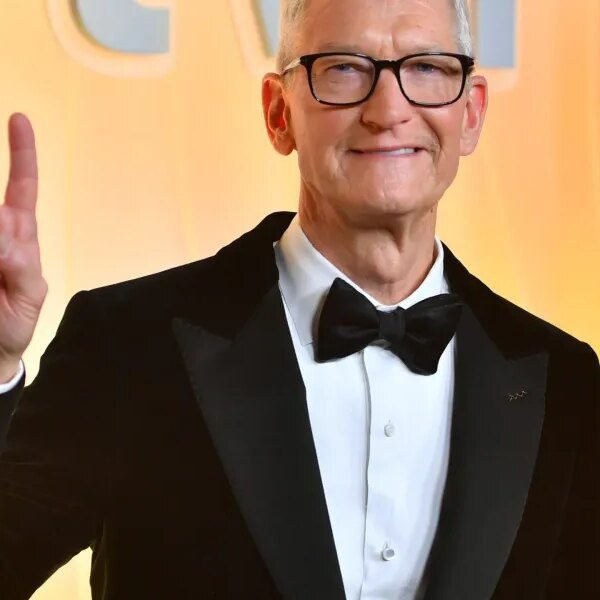 Apple simply named its subsequent CEO—and Tim Cook is passing down the&hellip;