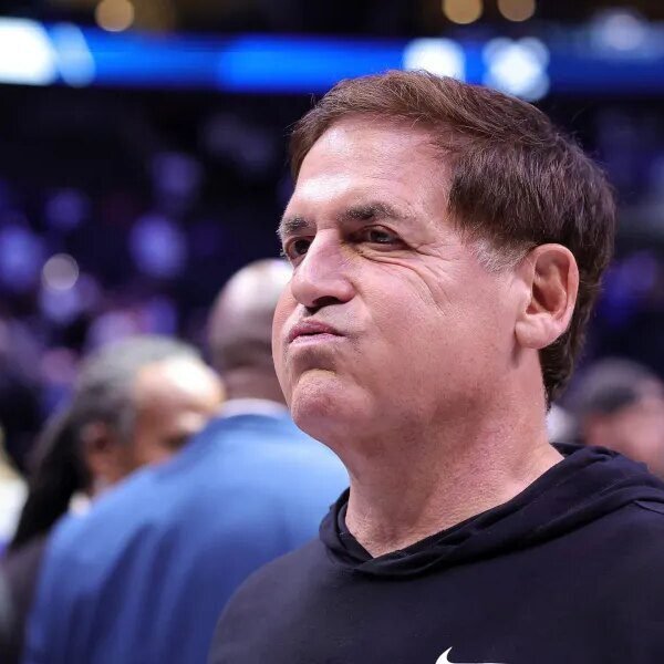 Mark Cuban admits he made a mistake promoting the Mavericks