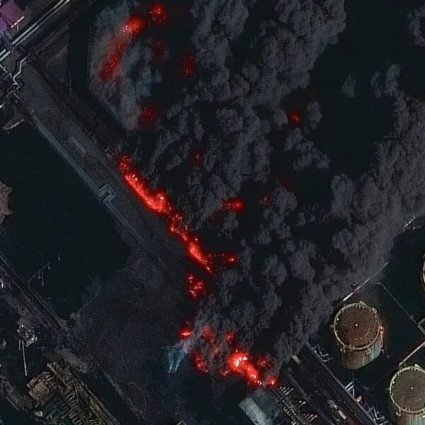 New drones are giving Ukraine a battlefield benefit and ravaging Russia’s oil…