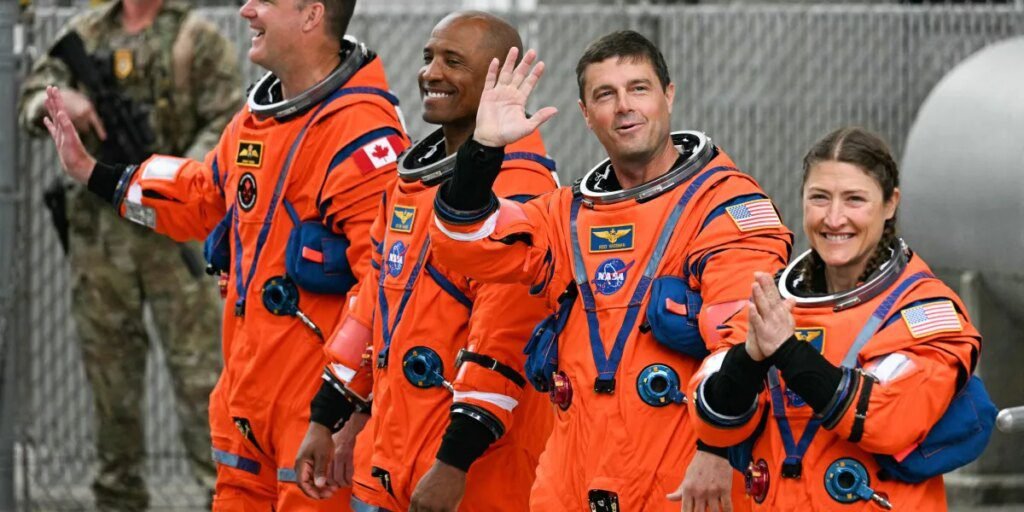 Microsoft is spending billions on AI—however even NASA astronauts can’t escape Outlook complications