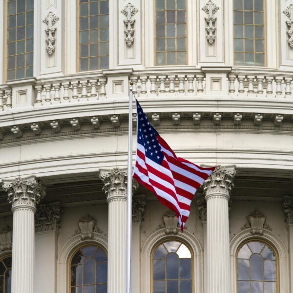 Coinbase CEO Backs CLARITY Act Push After Treasury Secretary Called For Senate&hellip;