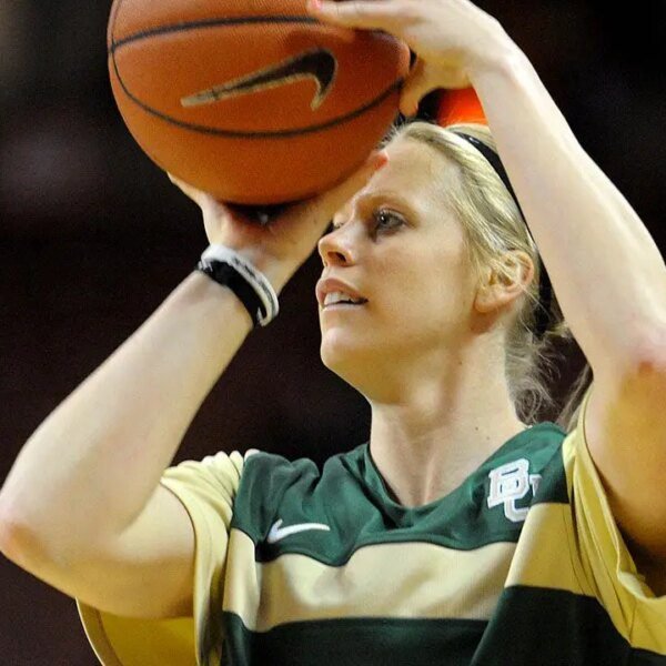 Former Baylor star Melissa Jones, who had jersey retired, dies at 36