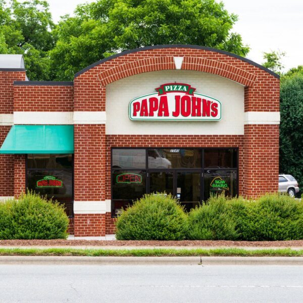 Papa John's: Cheap Enough To Consider Despite Dividend Cut Risks