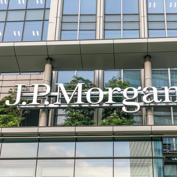 JPMorgan Chase: Earnings Offer Catalyst Opportunity For Shares (NYSE:JPM)