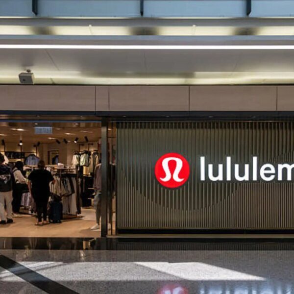 Lululemon Athletica: China Growth & Full Priced Tailwinds Meet Uncertain Recovery