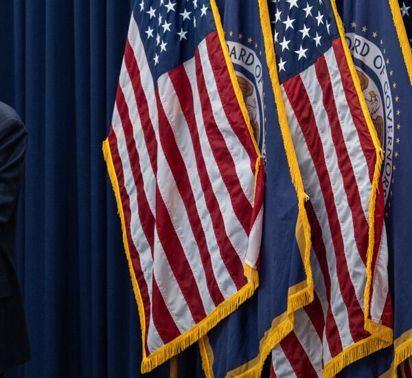 Fed Officials Cite Inflation Concerns in Defending Dissents