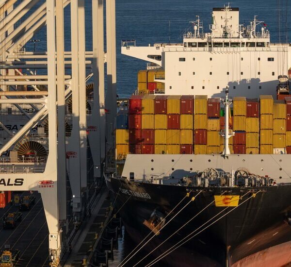 U.S. Trade Deficit Grew in March