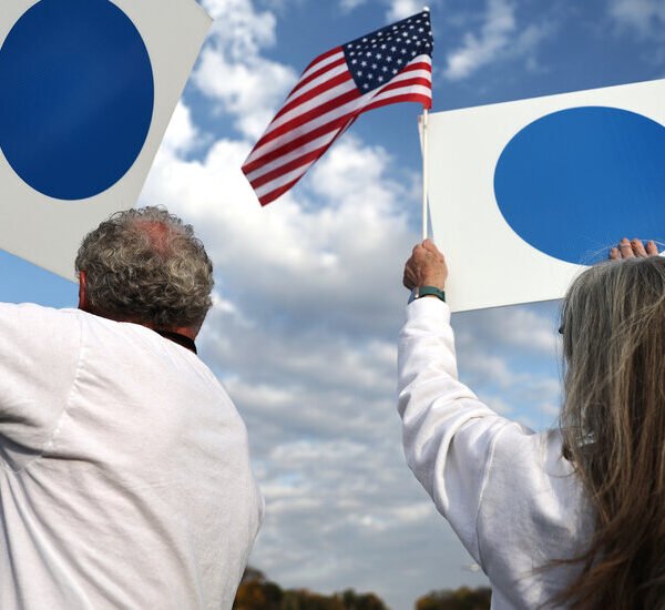 How Nebraska’s ‘Blue Dot’ Roiled a Democratic House Primary
