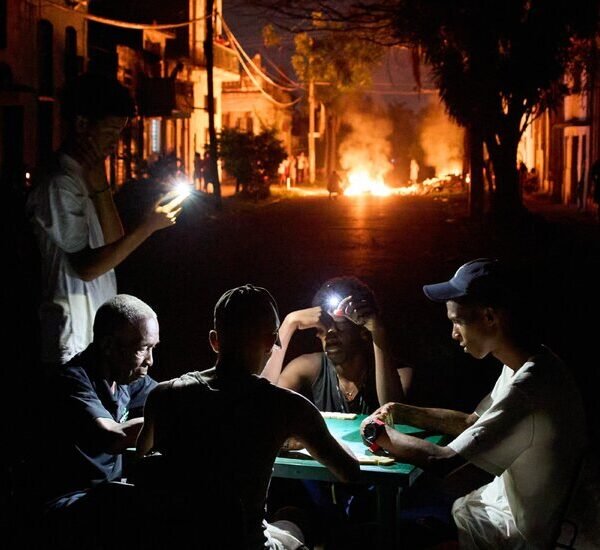 Photos: Cuba Plunges Into Darkness as U.S. Cuts Off Oil Supply