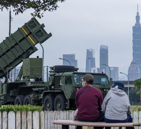 Trump Turns Taiwan Arms Sales Into Bargaining Chip With China