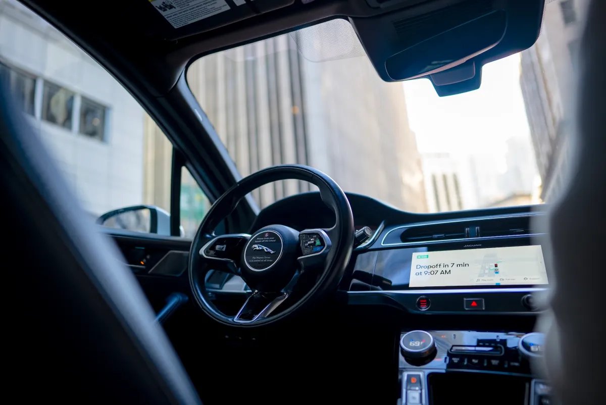 Waymo expands pause to 4 cities as robotaxis maintain driving into floods