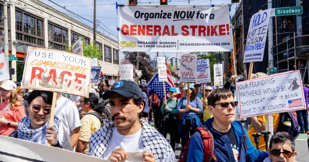 Seattle’s Socialist Mayor Taunts the Rich as Rift With Starbucks Widens