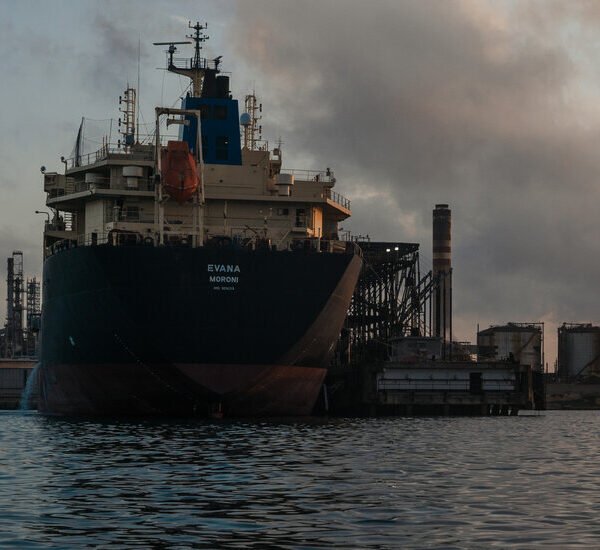 Exxon Is Nearing a Deal to Pump Oil in Venezuela, Marking a&hellip;
