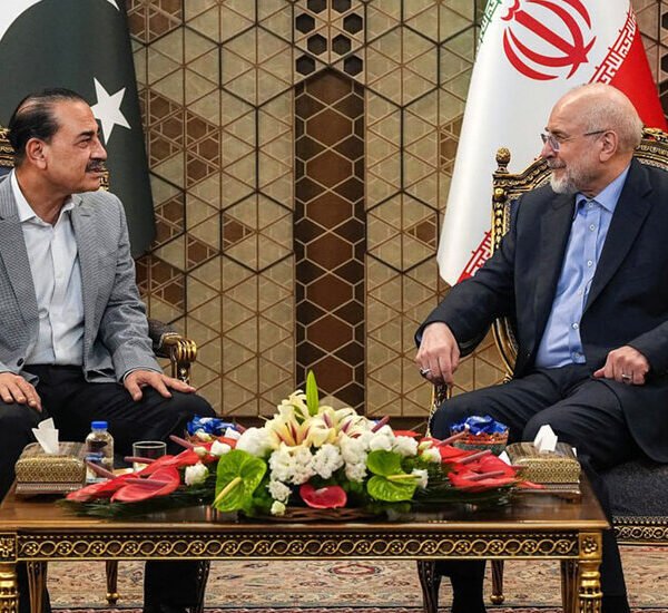 Iran Meets Mediators for Talks as Cease-Fire Hangs in Balance