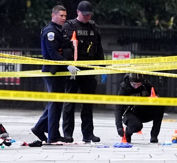 Gunshots Reported Near White House, F.B.I. Says