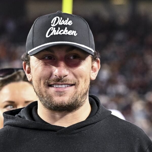Johnny Manziel delivers fast TKO win in 1-and-done MMA debut