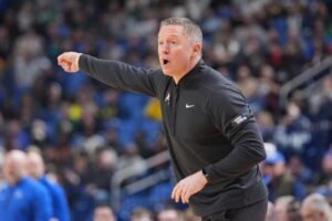 PrizePicks founder donates $10M to Georgia hoops