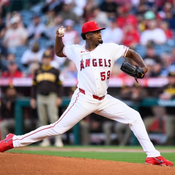 Breakout pitchers face off once more in White Sox-Angels opener