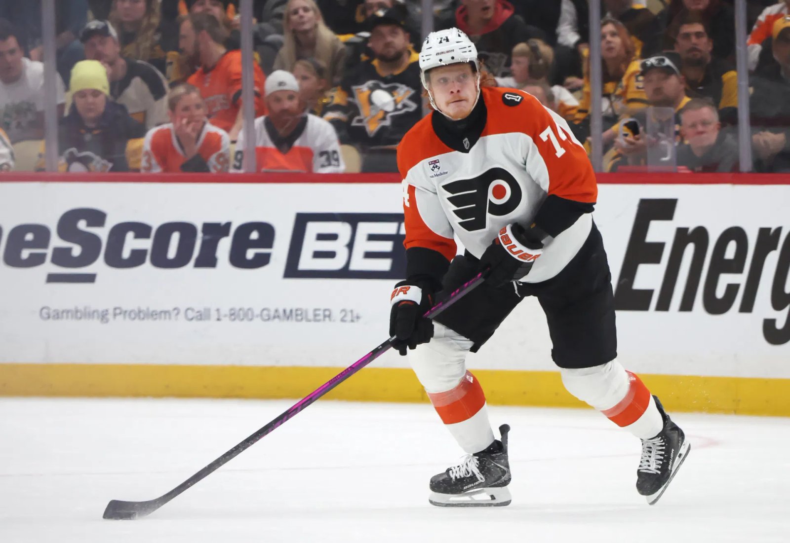 What occurred to Owen Tippett? Flyers launch damage replace on $49.6M star