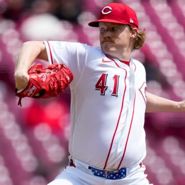 After halting lengthy skid, Reds go for sequence win over Astros