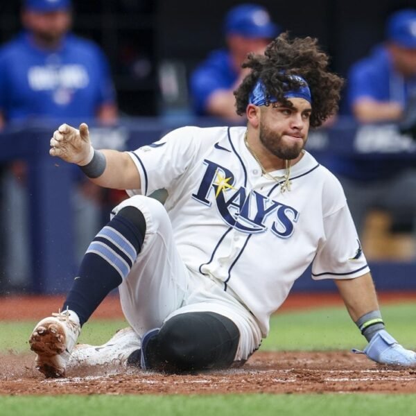 Streaking Rays cap sweep of Blue Jays with a shutout