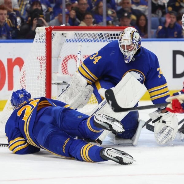 Alex Lyon has ‘caught fireplace’ in web as Sabres, Habs put together&hellip;
