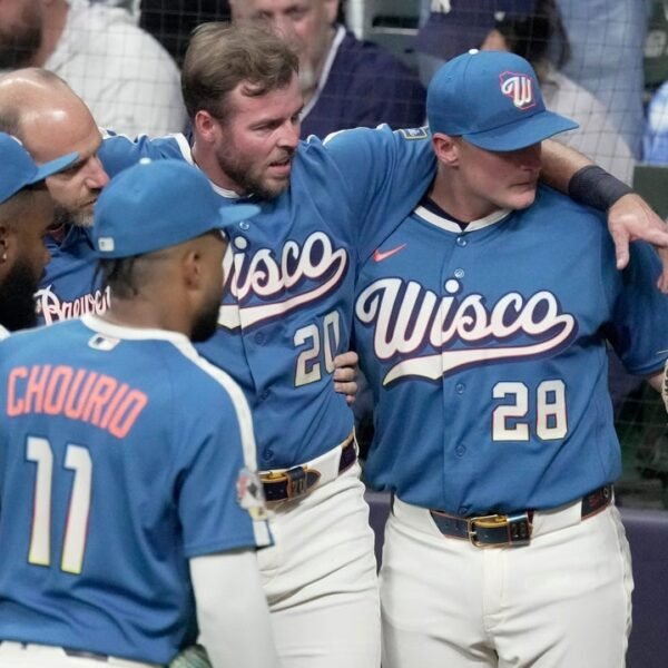 Brewers LF Brandon Lockridge exits with deep minimize on knee