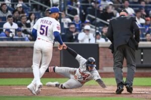 Mets tame Tigers in rookie A.J. Ewing’s debut