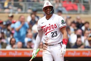 Twins demote former high general decide Royce Lewis