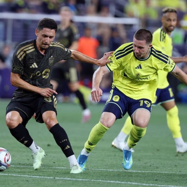 LAFC appears to proceed dwelling dominance vs. Sounders