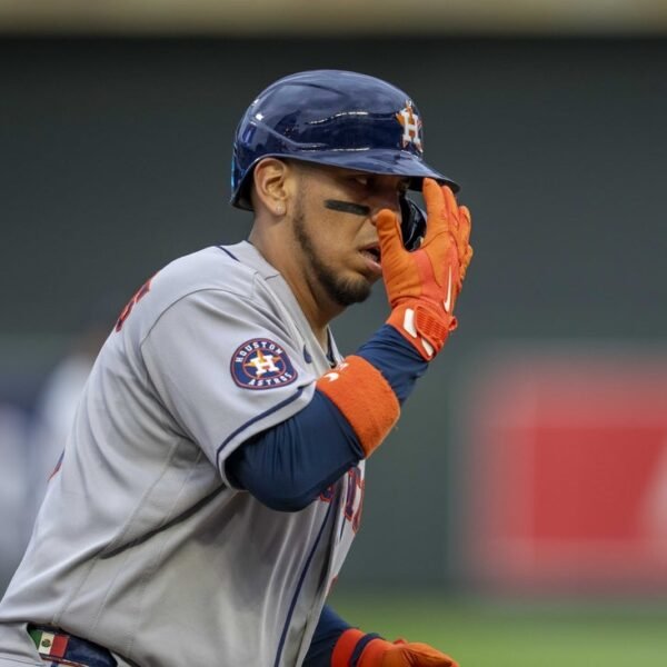 Isaac Paredes, Astros get by Twins 2-1