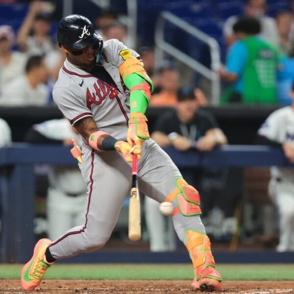 Braves’ Ronald Acuna Jr. leaves recreation with ache in thumb