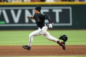 D-backs’ Corbin Carroll out to triple his pleasure vs. Giants