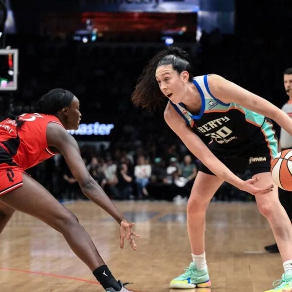Fire stun struggling Liberty with fourth-quarter comeback