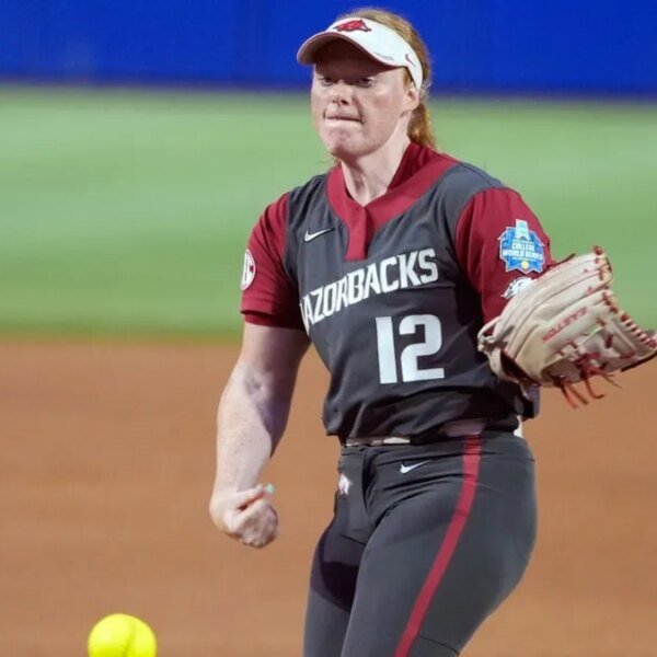 UCLA belts 4 homers to rout Arkansas in WCWS
