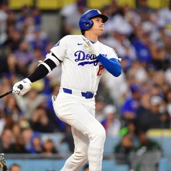 Four solo photographs, Justin Wrobleski’s pitching carry Dodgers previous Phils