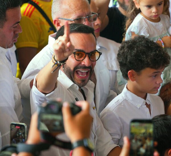 Colombia Presidential Election Heads to a Runoff