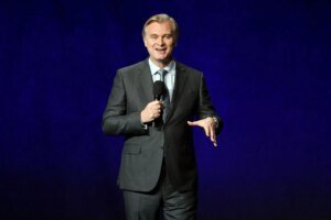 “He couldn’t witness the Elon Musk rant”: Internet reacts after Christopher Nolan admits he doesn’t personal a smartphone or use electronic mail