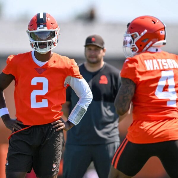 Browns insider Tony Grossi provides clear verdict on Deshaun Watson vs. Shedeur…