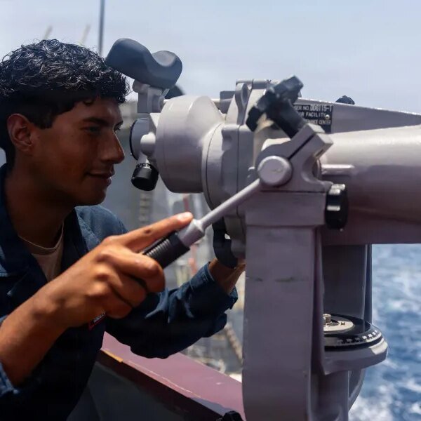 US navy fires missile into engine room of blockade runner after it…