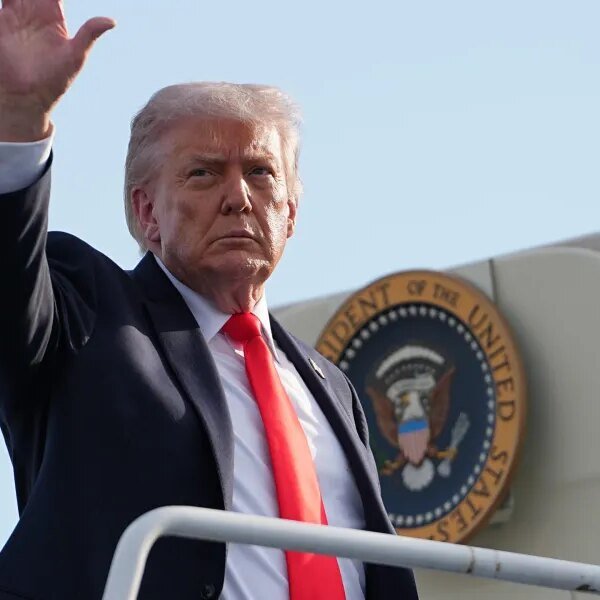 America’s paying extra on the pump. Trump’s new Air Force One jet&hellip;