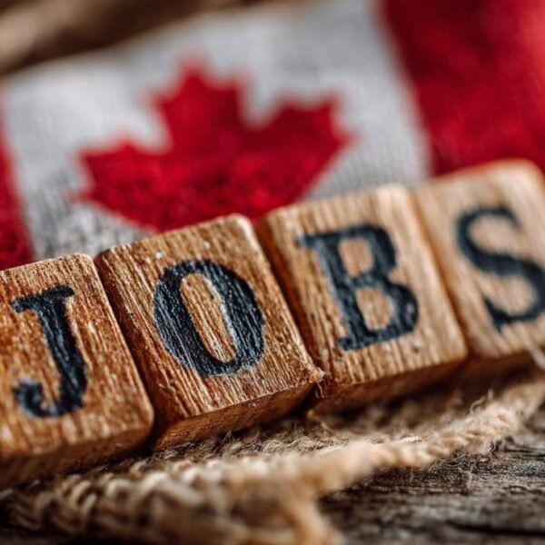 Canada employment change -17.7K vs 15.0K estimate