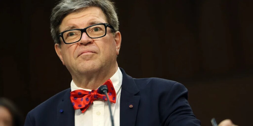 AI ‘godfather’ says CEOs hyping job loss are ‘extraordinarily damaging’—and children are paying the value