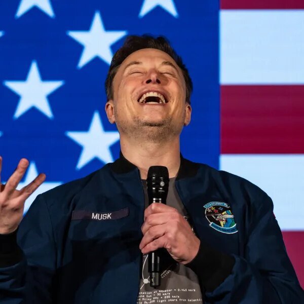 Elon Musk’s pay package deal reveals what SpaceX actually is: a $1…