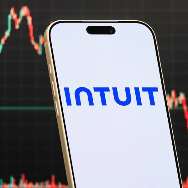 Intuit to put off over 3,000 staff to refocus on AI