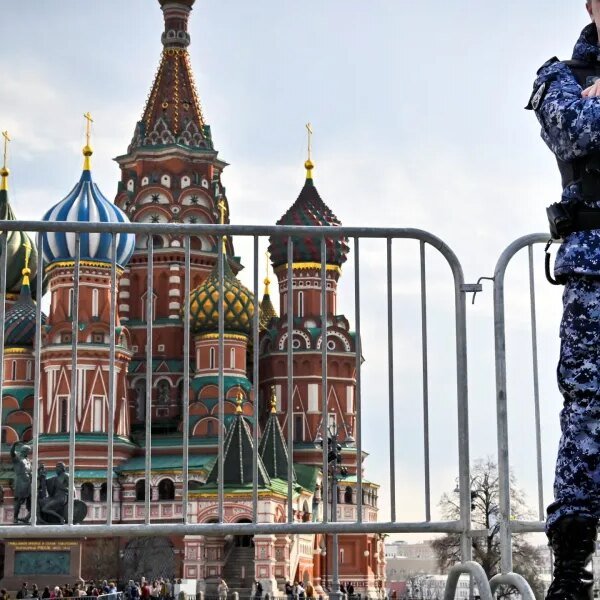 Russia’s economic system is way worse than it appears, and ‘elites are…