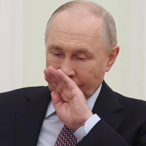 Russian debt defaults are surging as Putin hides in bunkers fixated on…